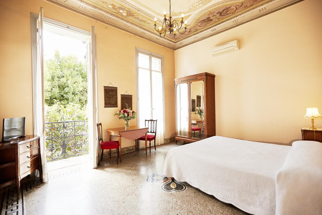 La Leonie Aparthotel